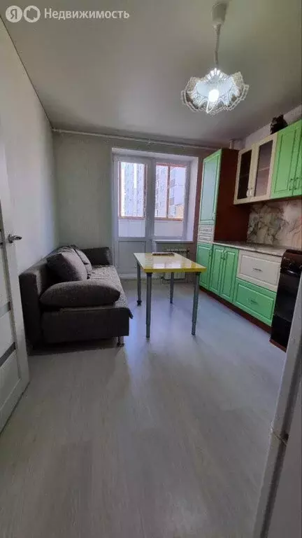 1-комнатная квартира: Чебаркуль, улица Ленина, 48 (35 м) - Фото 0