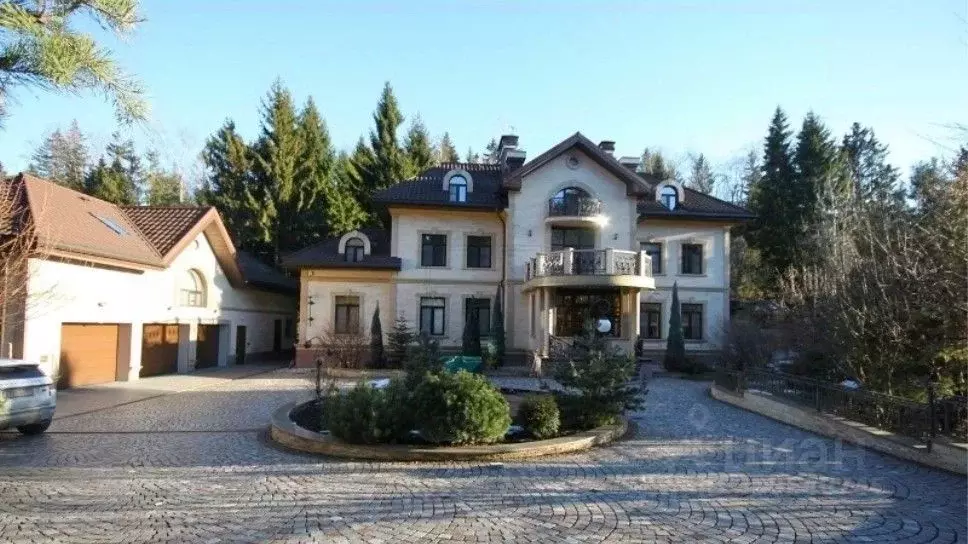 Коттедж в Москва ул. Старые Ватутинки (720 м) - Фото 1