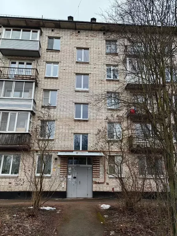 2-к кв. Ленинградская область, Гатчина ул. Новоселов, 4 (43.0 м) - Фото 1