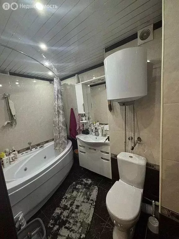 2-комнатная квартира: Тюмень, улица Пермякова, 83к2 (62.2 м) - Фото 1