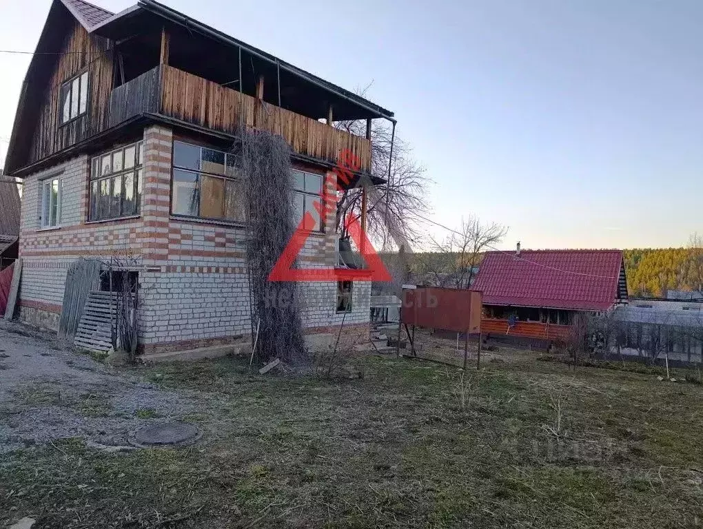 Дом в Свердловская область, Каменский муниципальный округ, д. Ключи, ... - Фото 2