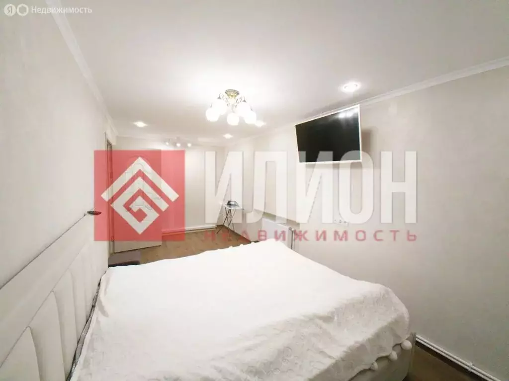 3-комнатная квартира: Коктебель, Арматлукская улица, 12 (69.7 м) - Фото 2