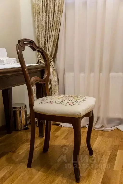 Комната Псковская область, Псков ул. Воеводы Шуйского, 17 - Фото 2