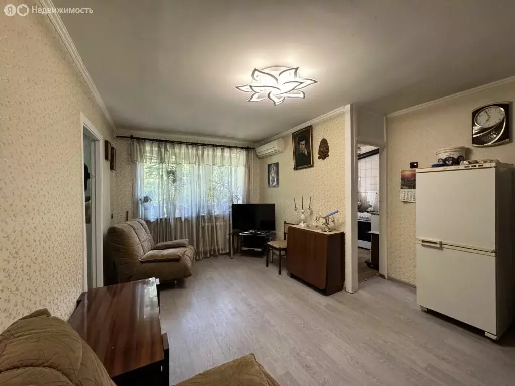 2-комнатная квартира: Саратов, улица Танкистов, 68 (43 м) - Фото 0