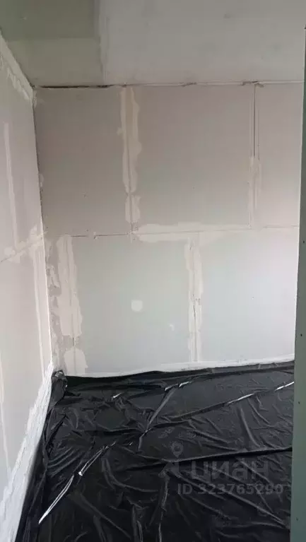 2-к кв. Волгоградская область, Волгоград ул. Дымченко, 10 (44.2 м) - Фото 1