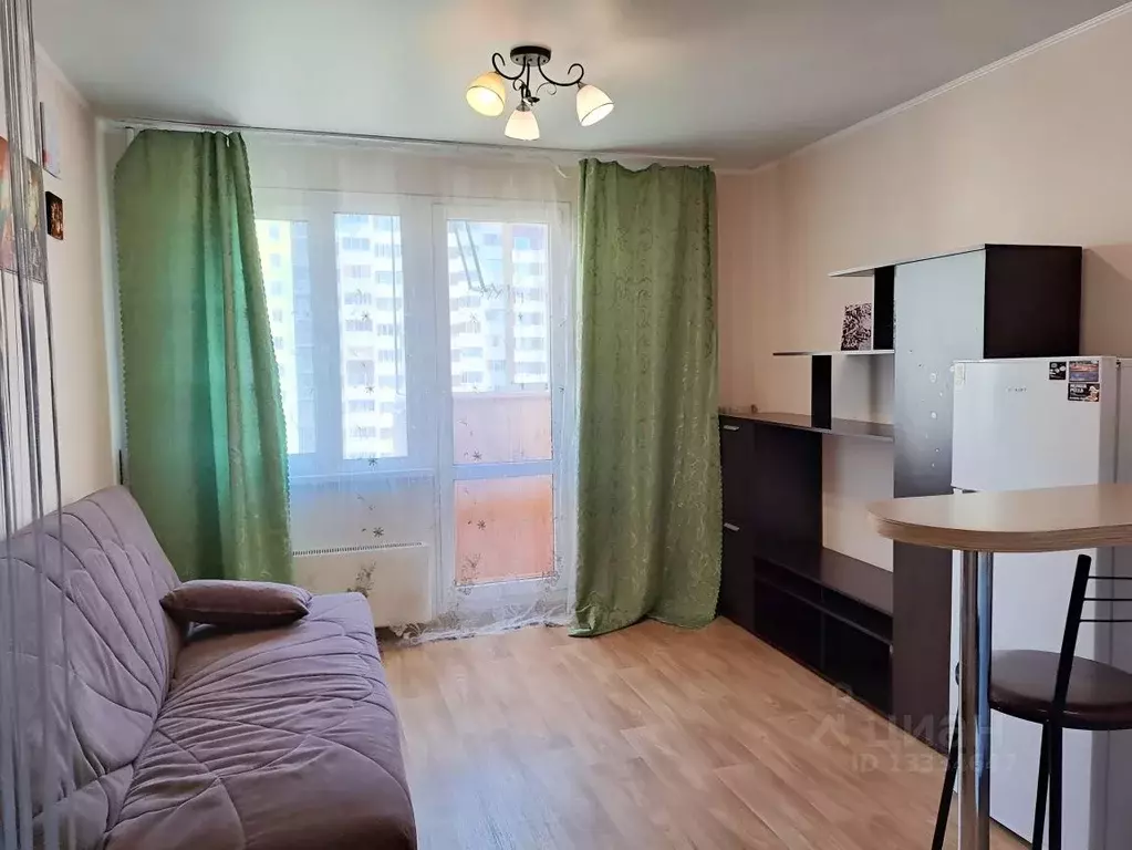 Курск аренда квартир. Снять студию в курске. Ендовищенская 21 курск. Кухни для квартир на плевицкой в курске. За сколько можно арендовать студию.