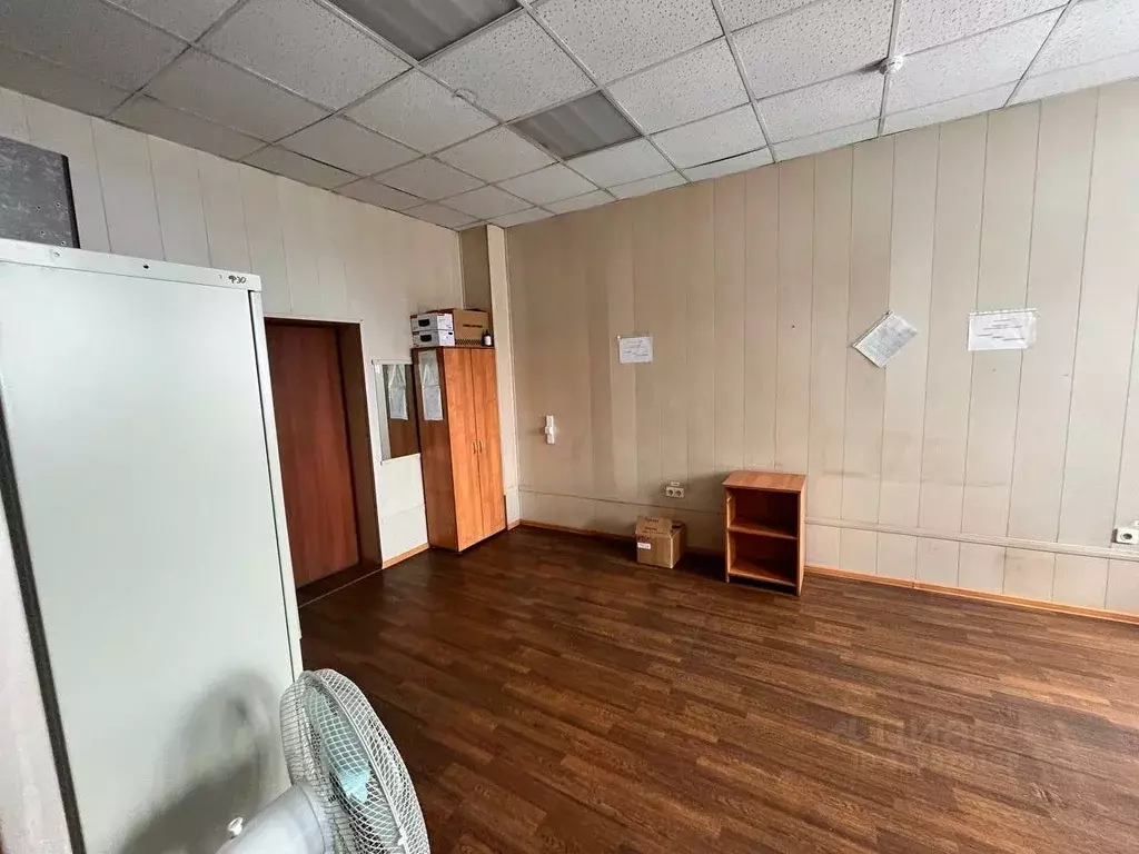 Помещение свободного назначения в Кемеровская область, Мыски Советская ... - Фото 1