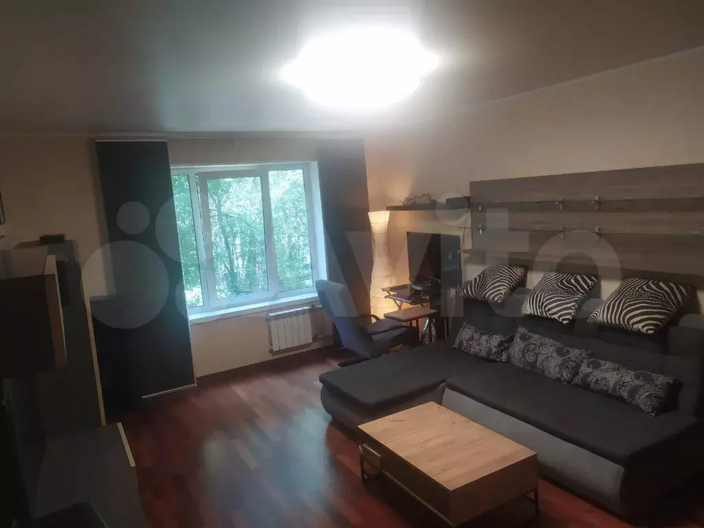 3-к. квартира, 60м, 3/9эт. - Фото 0