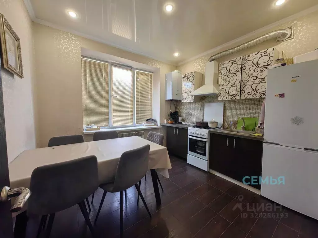 3-к кв. Северная Осетия, Владикавказ ул. Алихана Гагкаева, 5к7 (85.0 ... - Фото 1