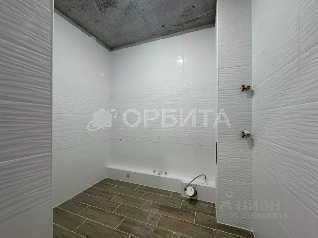 Студия Тюменская область, Тюмень ул. Краснооктябрьская, 8 (33.5 м) - Фото 0