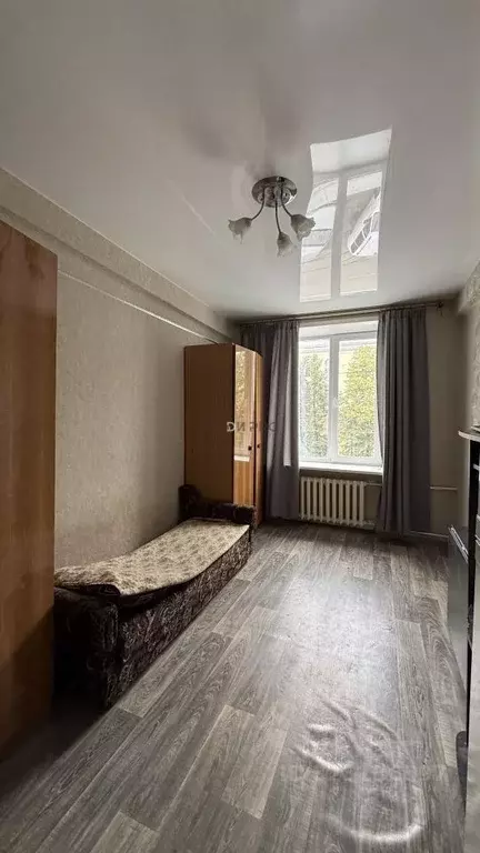 Комната Кировская область, Киров Октябрьский просп., 1 (14.5 м) - Фото 1
