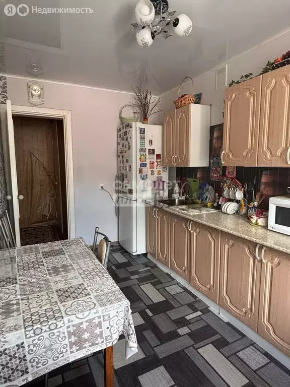 4-комнатная квартира: Миасс, Школьная улица, 104 (75 м) - Фото 0