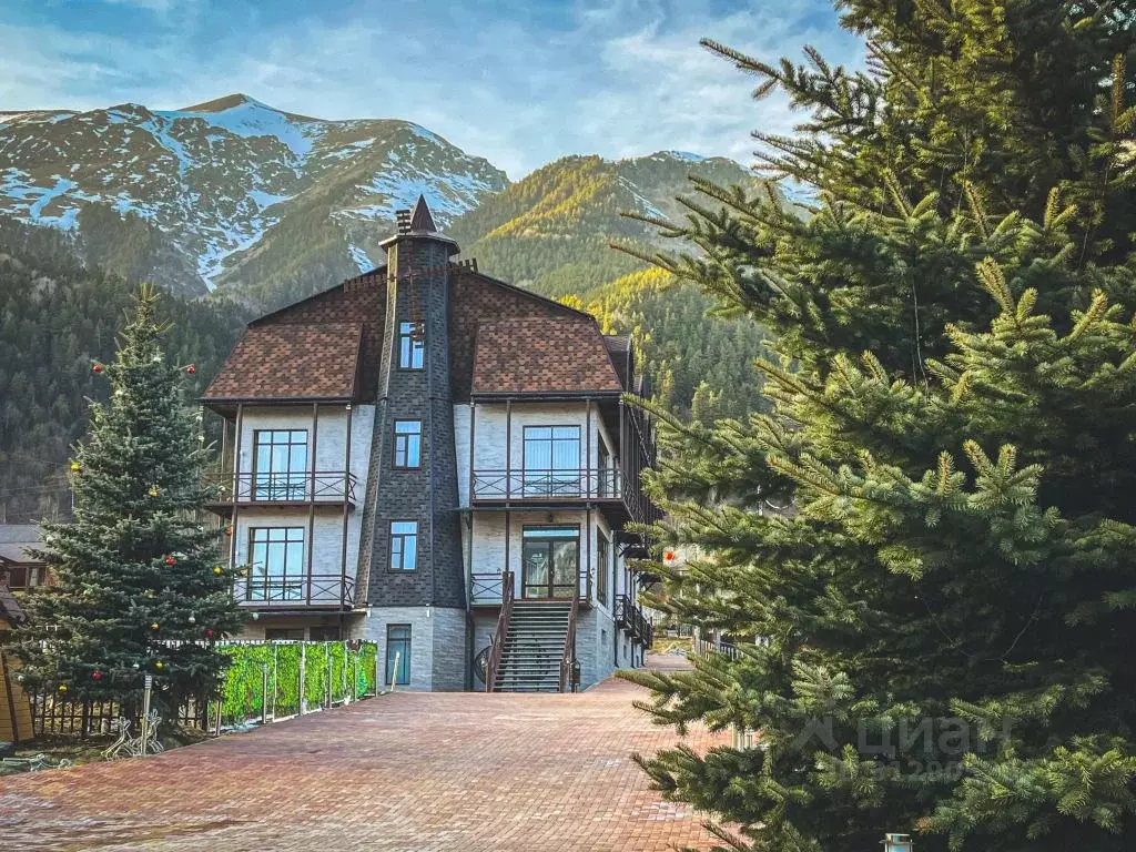 Комната Карачаево-Черкесия, Зеленчукский район, с. Архыз ул. ... - Фото 0