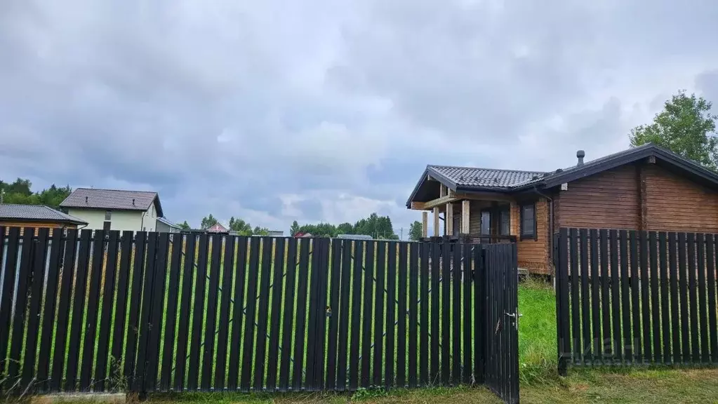 Дом в Ленинградская область, Гатчинский муниципальный округ, д. Грязно ... - Фото 2