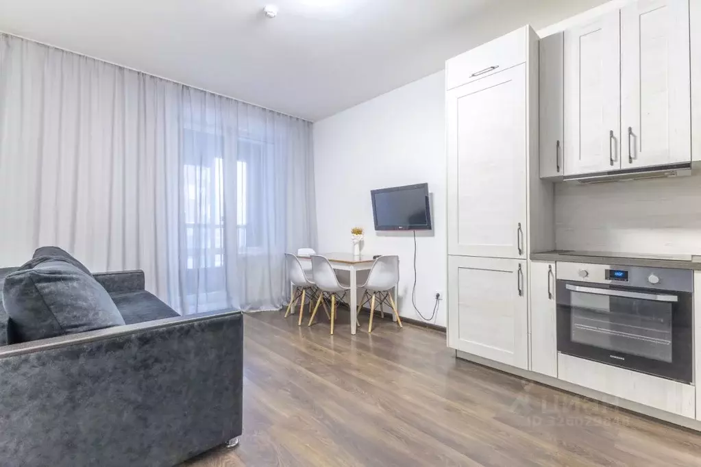 1-к кв. Санкт-Петербург Октябрьская наб., 34к5 (38.0 м) - Фото 1