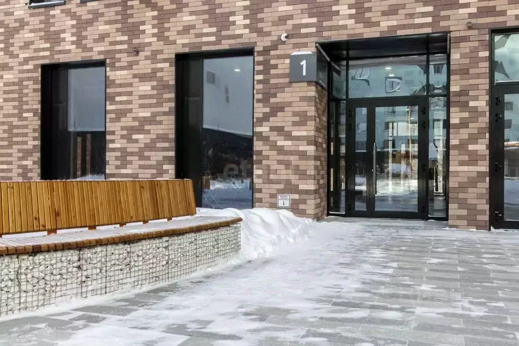 2-к кв. Тюменская область, Тюмень Харьковская ул., 72А (48.4 м) - Фото 0