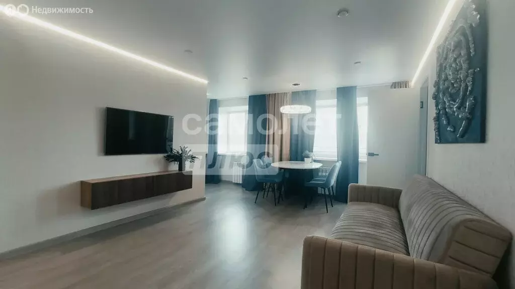 2-комнатная квартира: Екатеринбург, улица Машиностроителей, 41 (45 м) - Фото 1