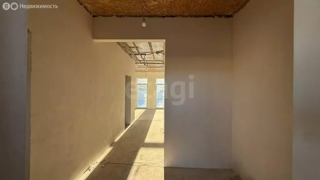 Дом в Мирное, улица Процветания (110 м) - Фото 1