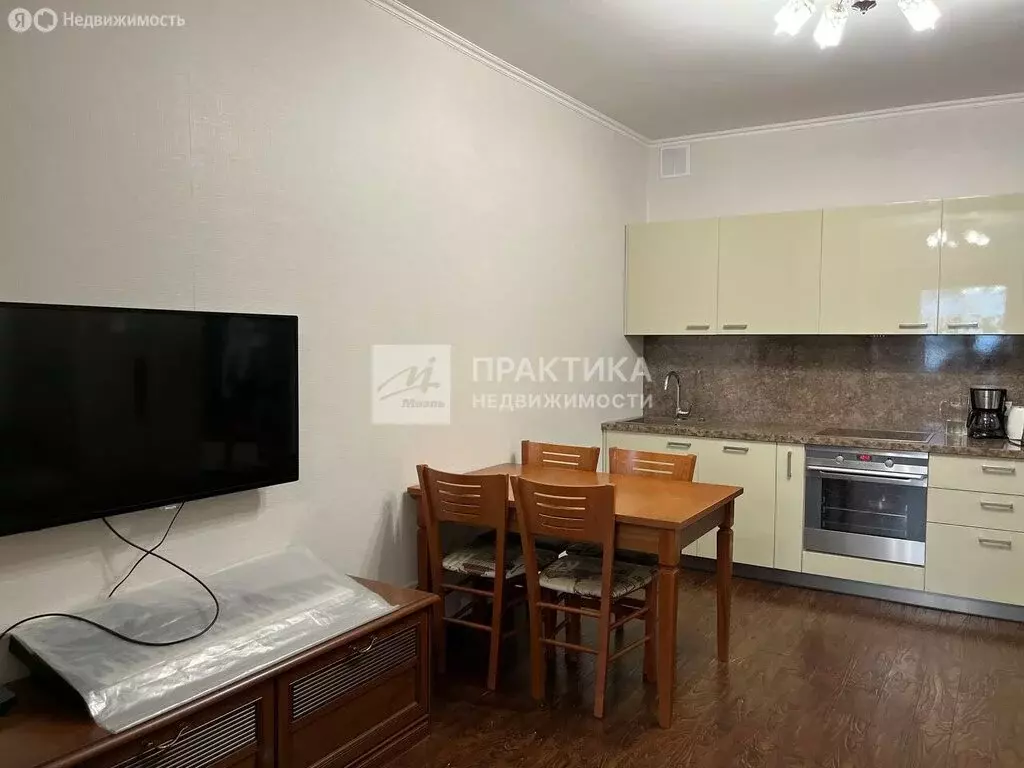 3-комнатная квартира: Красногорск, Подмосковный бульвар, 8 (71.1 м) - Фото 2