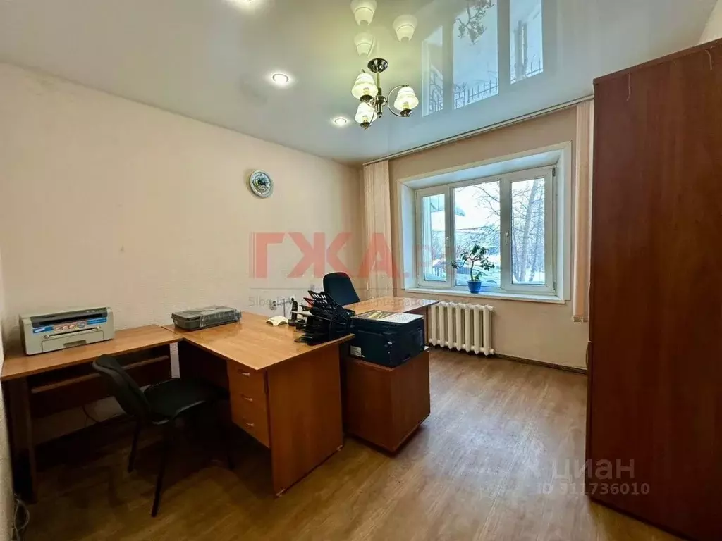 Помещение свободного назначения в Саха (Якутия), Нерюнгри просп. ... - Фото 1