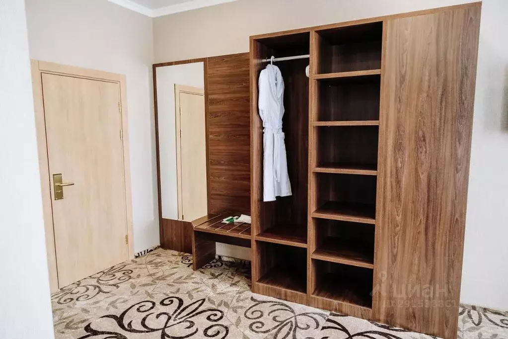 Комната Оренбургская область, Оренбург ул. 60 лет Октября, 26А (30.0 ... - Фото 2