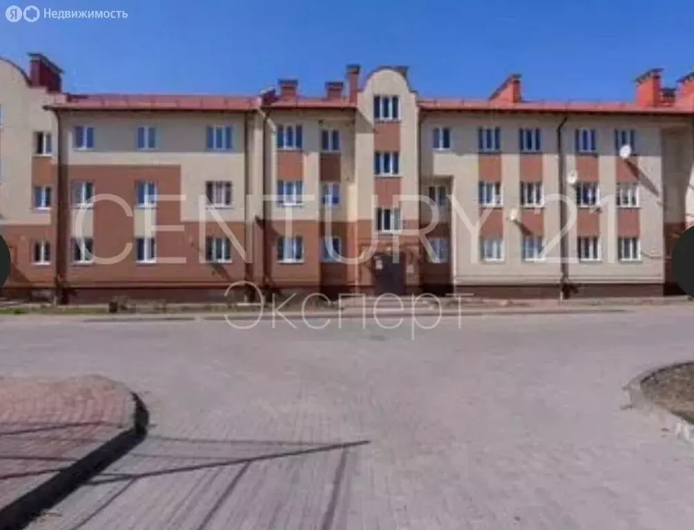 3-комнатная квартира: посёлок городского типа Янтарный, улица ... - Фото 2