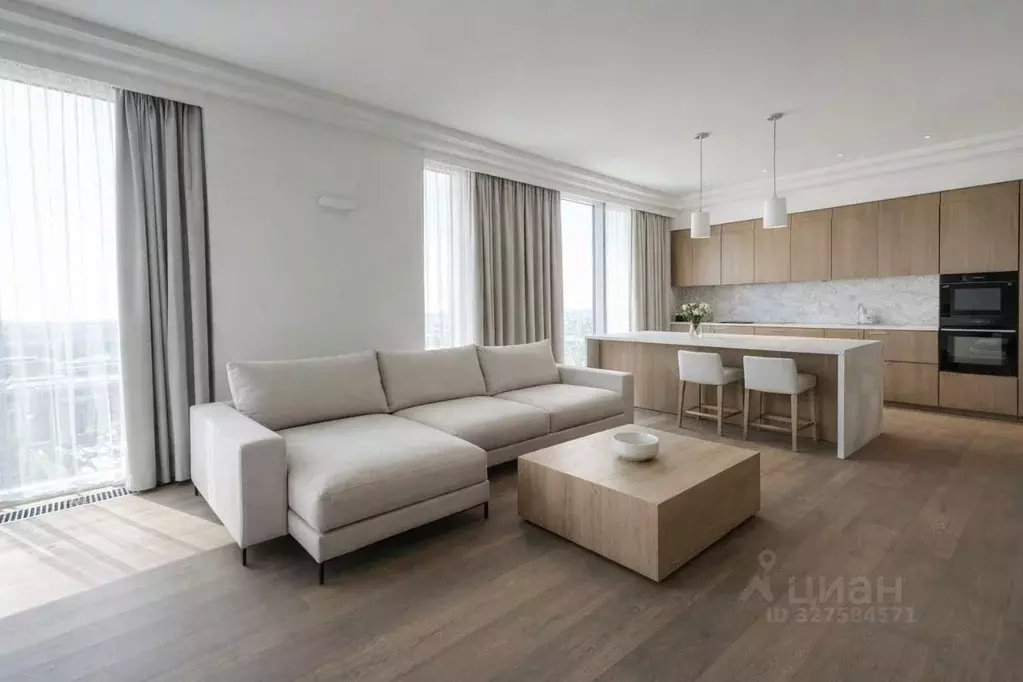 4-к кв. Москва Мосфильмовская ул., 8 (156.0 м) - Фото 1