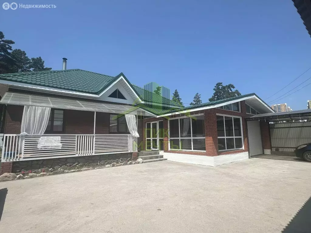 Дом в Улан-Удэ, микрорайон Тепловик, Тепловая улица (176 м) - Фото 0