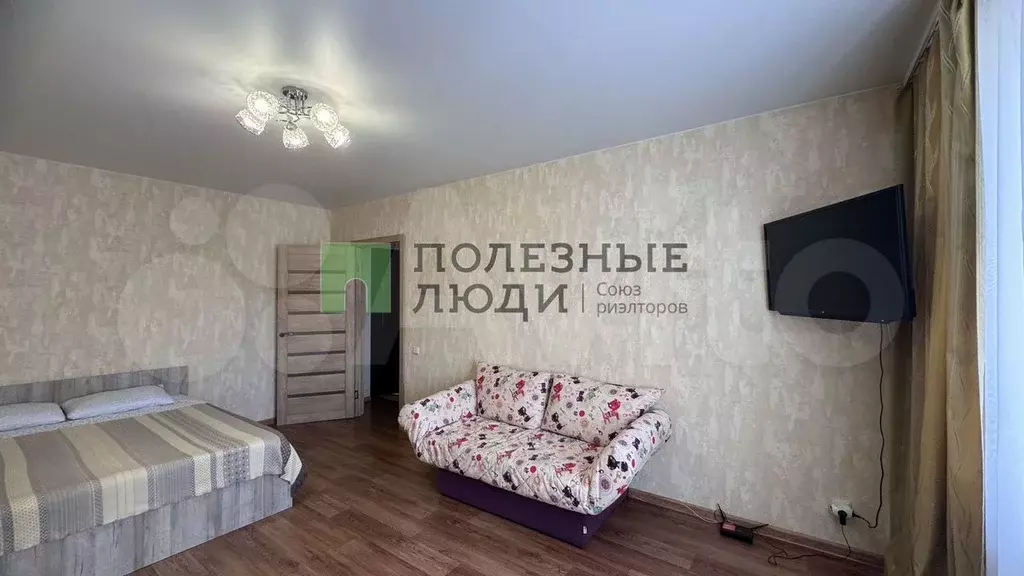1-к. квартира, 38 м, 7/10 эт. - Фото 1