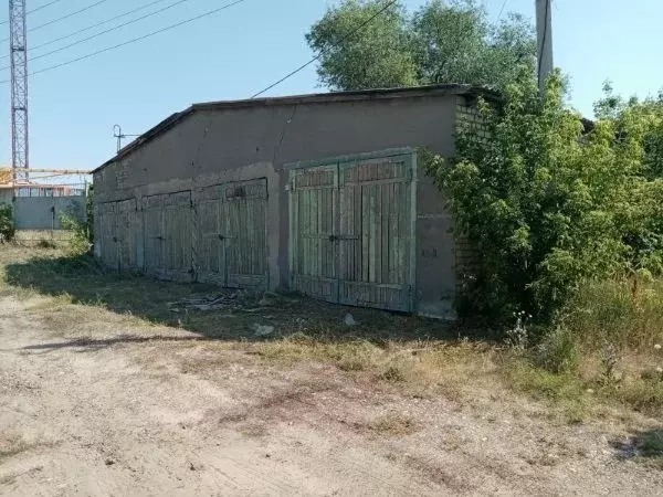 Гараж в Саратовская область, Аткарск ул. Чапаева, 98 (106 м) - Фото 0