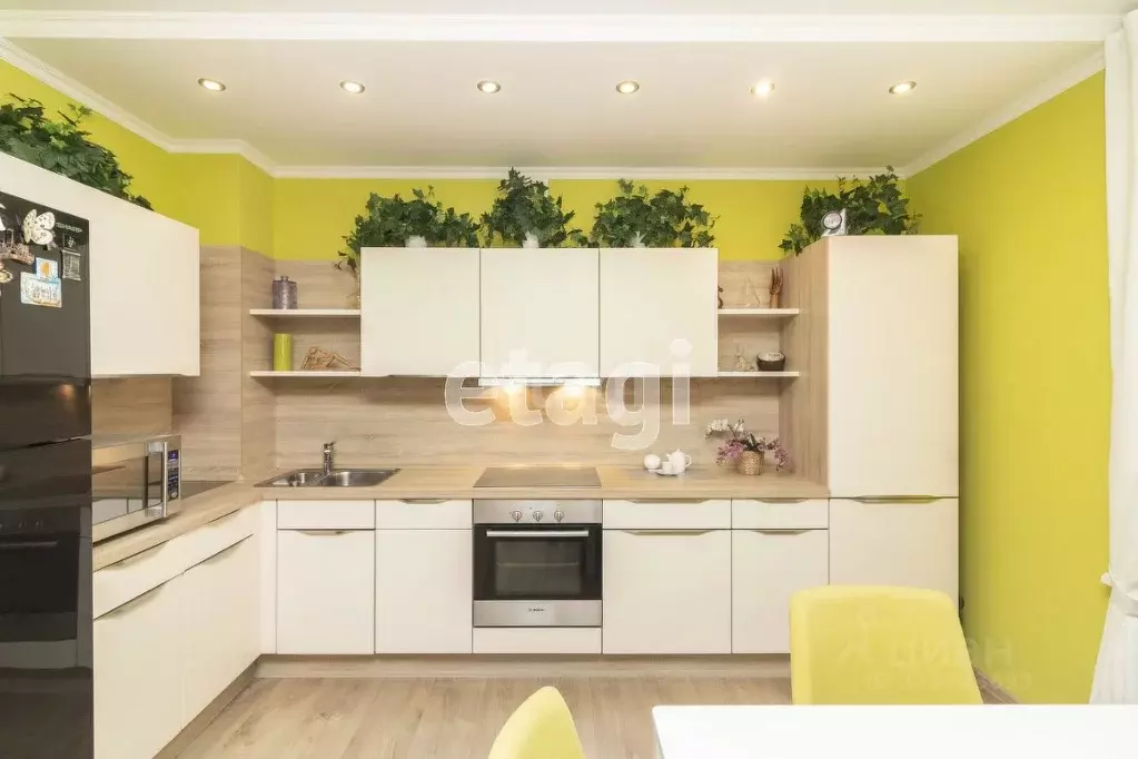 3-к кв. Тюменская область, Тюмень ул. Евгения Богдановича, 6 (118.7 м) - Фото 1