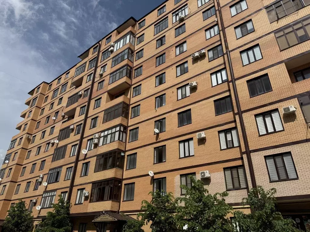 2-к кв. Чеченская республика, Грозный ул. А.А. Айдамирова, 135 (96.6 ... - Фото 1