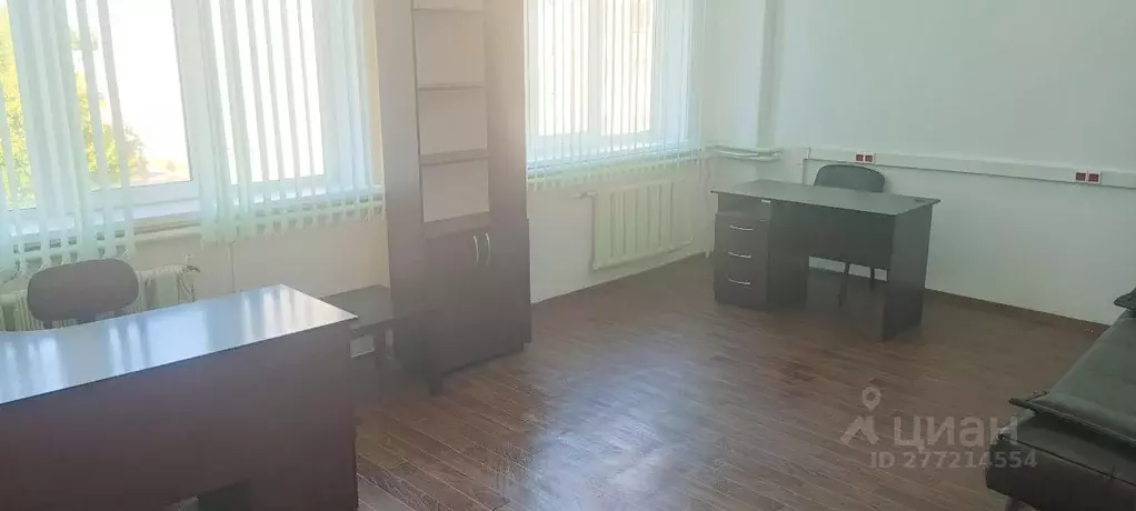 Офис в Чувашия, Чебоксары просп. Мира, 9 (25 м) - Фото 1