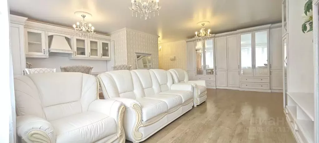 2-к кв. Башкортостан, Уфа Революционная ул., 72 (60.4 м) - Фото 1