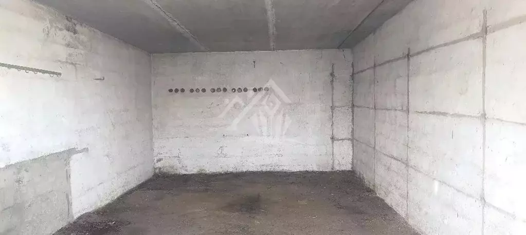 Гараж в Краснодарский край, Северская ст-ца ул. Запорожская (24 м) - Фото 2