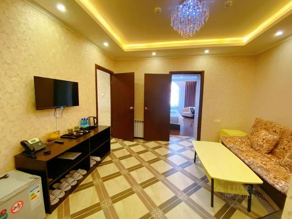 Комната Приморский край, Владивосток Верхнепортовая ул., 68В (40.0 м) - Фото 1