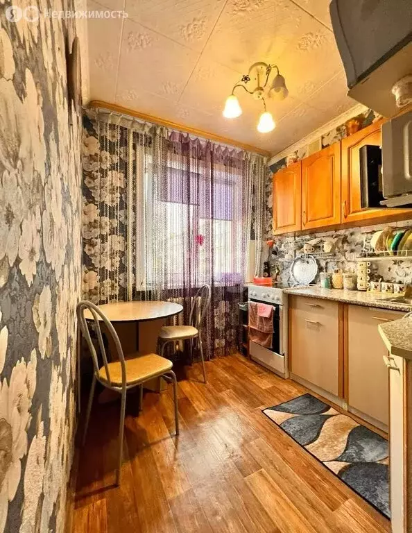 3-комнатная квартира: Южно-Сахалинск, 22-й микрорайон, Красносельский ... - Фото 2