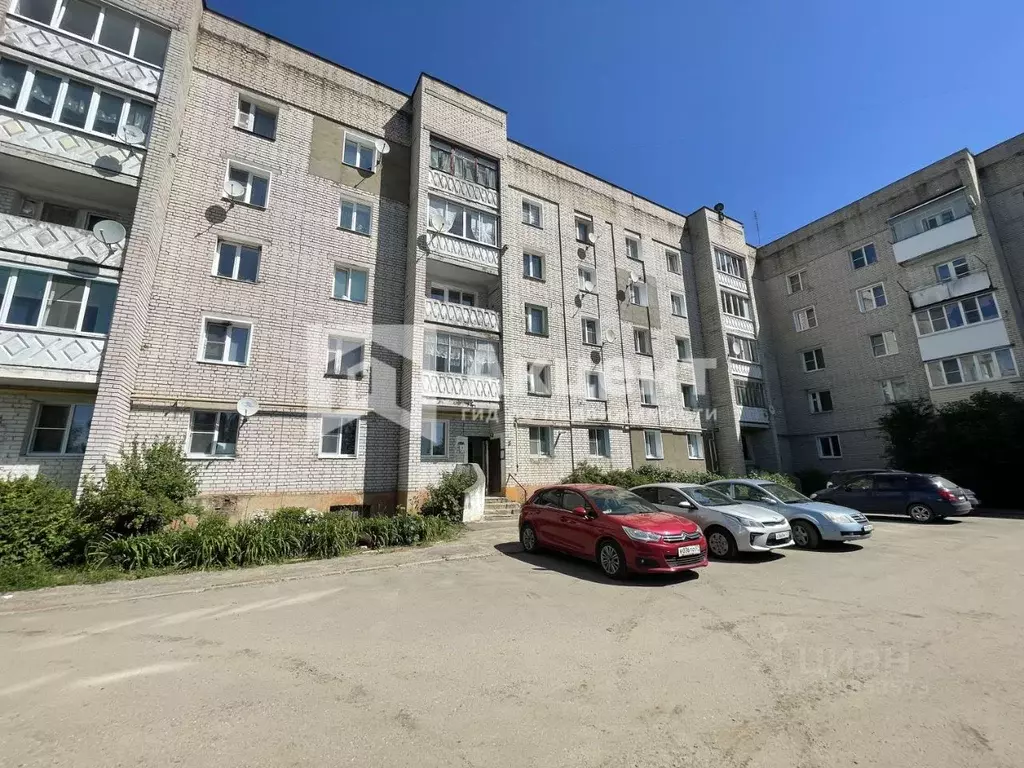 2-к кв. Ивановская область, Фурманов ул. Демьяна Бедного, 70 (51.4 м) - Фото 0