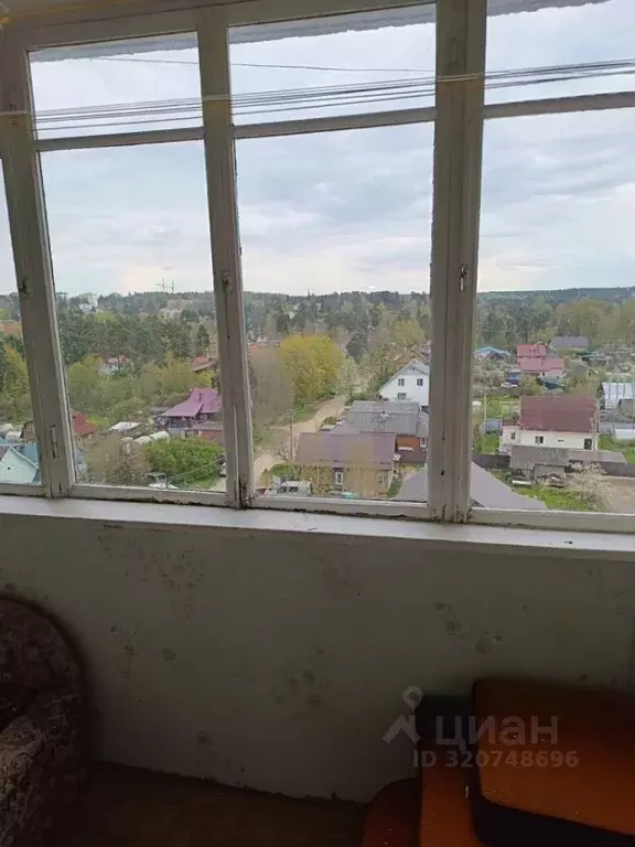 1-к кв. Ленинградская область, Луга просп. Урицкого, 99 (46.7 м) - Фото 2