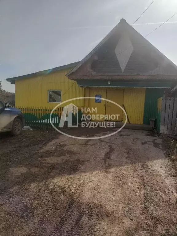 Торговая площадь в Пермский край, Лысьвенский муниципальный округ, с. ... - Фото 1