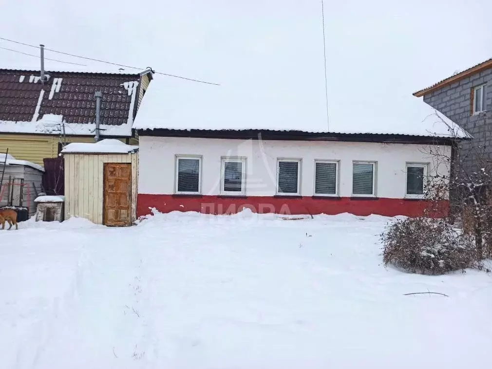 Дом в Омская область, Омск ул. 13-я Северная, 85 (50 м) - Фото 0