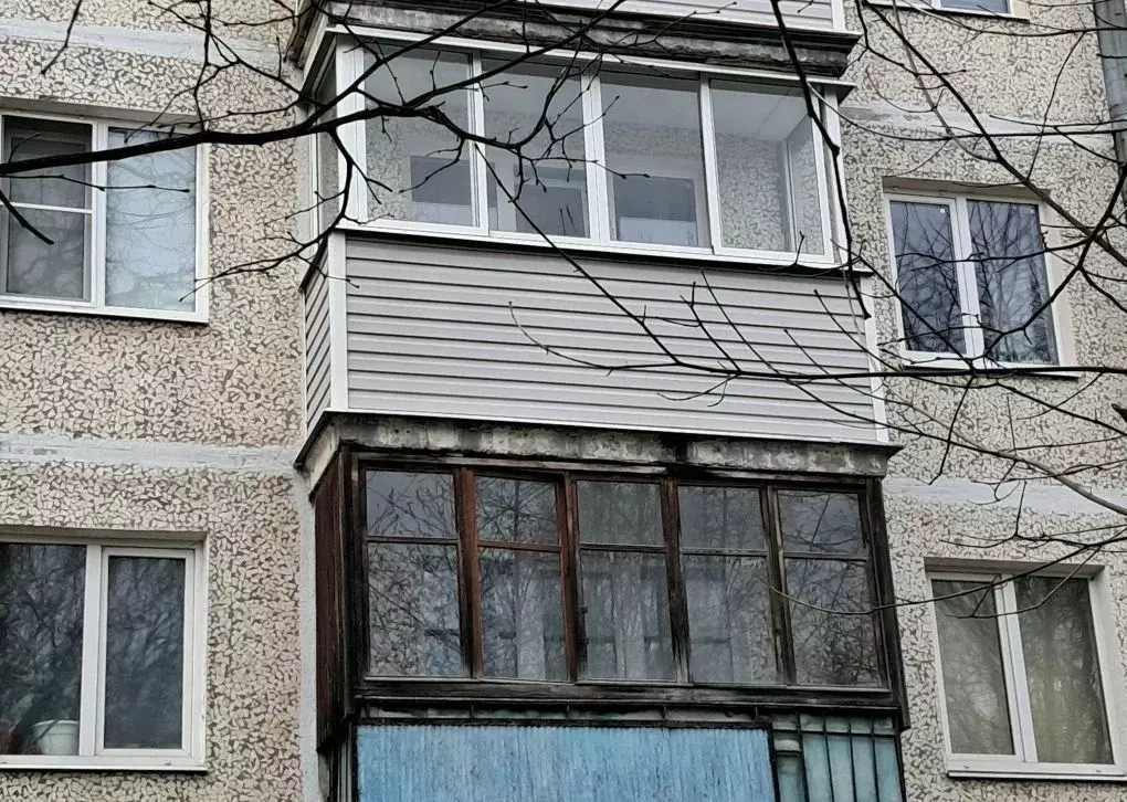 2-к кв. Ленинградская область, Луга просп. Урицкого, 74 (45.0 м) - Фото 1