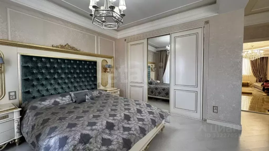 3-к кв. Дагестан, Махачкала ул. Азиза Алиева, 8 (113.0 м) - Фото 1