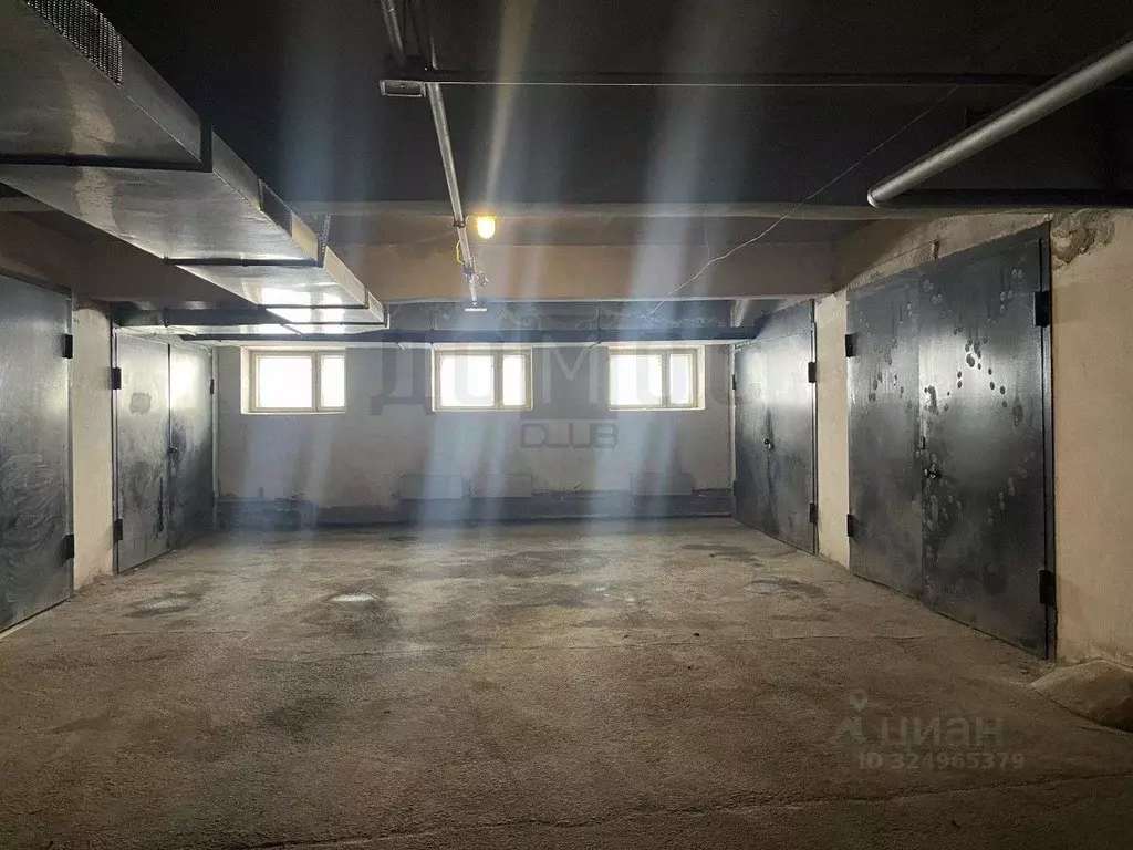 Гараж в Свердловская область, Екатеринбург ул. Большакова, 15А (22 м) - Фото 2