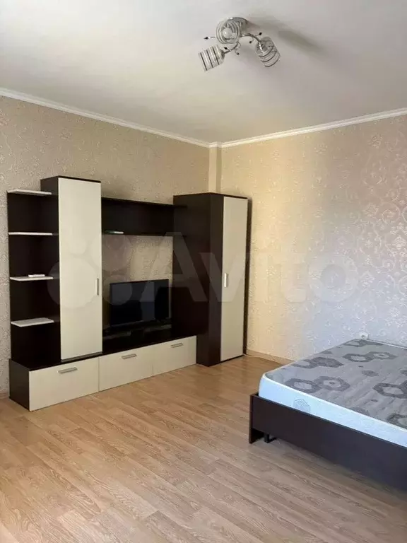 1-к. квартира, 41 м, 2/3 эт. - Фото 1