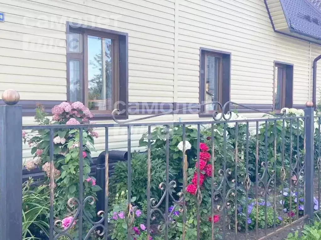 Дом в Тюменская область, Заводоуковск ул. Дмитрия Менделеева (98 м) - Фото 2