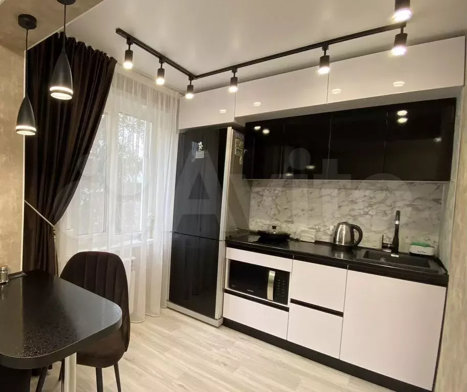 1-к. квартира, 31 м, 2/5 эт. - Фото 0