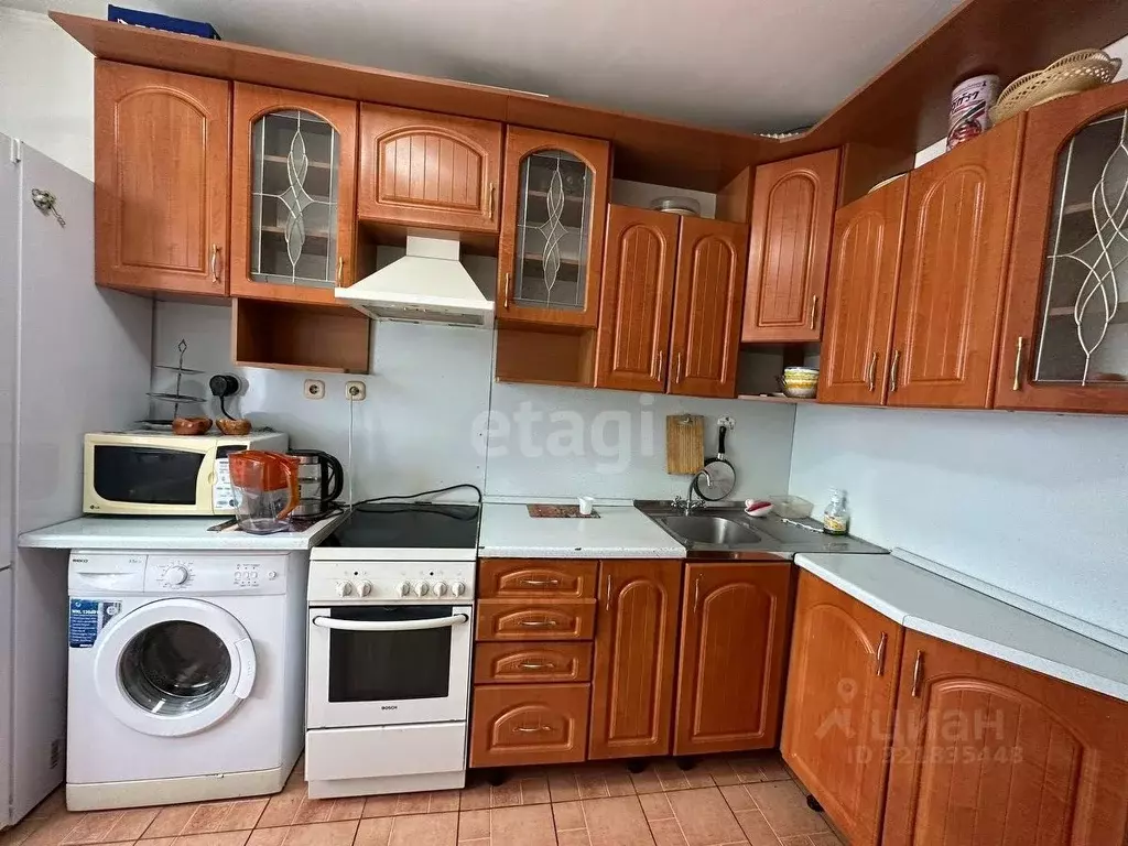3-к кв. Приморский край, Владивосток ул. Нейбута, 12 (60.0 м) - Фото 0