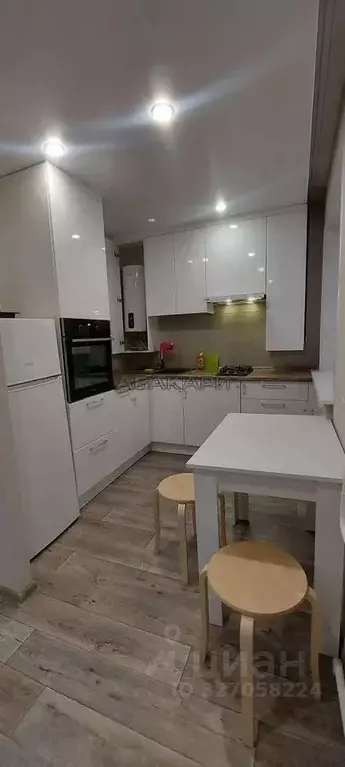 2-к кв. Красноярский край, Красноярск Шелковая ул., 2 (40.0 м) - Фото 1