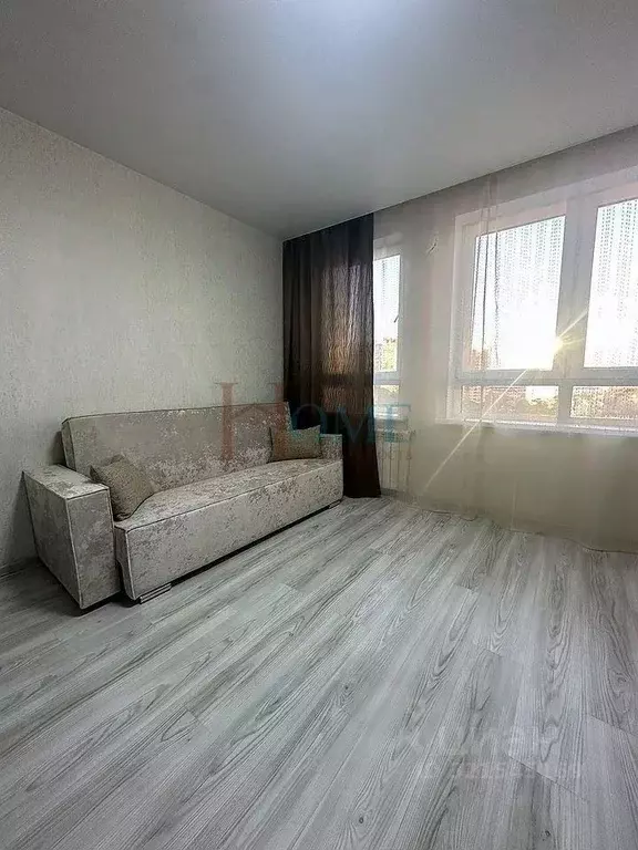 Студия Новосибирская область, Новосибирск Сухарная ул., 107/1 (28.0 м) - Фото 1